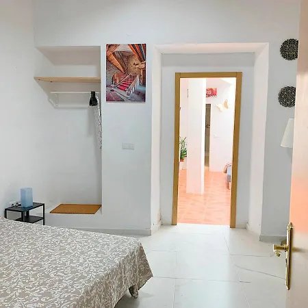 Citycenter Bajo Appartement *